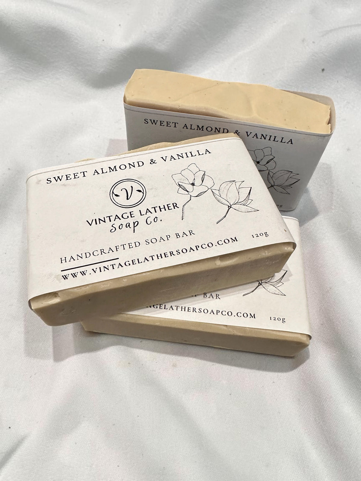 Sweet Almond & Vanilla Bar